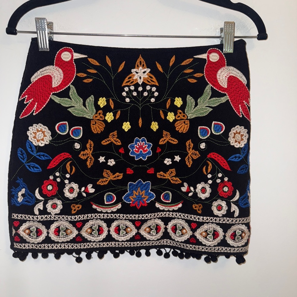 Umgee Boho Festival Embroidered Mini Skirt Birds Floral Pom Trim – Size Small - Picture 5 of 13